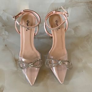 Qupid Pumps - size 8